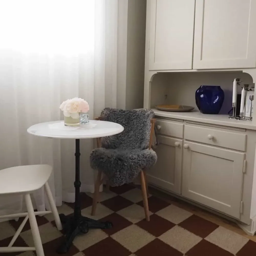 Bistrot Round Marble Table