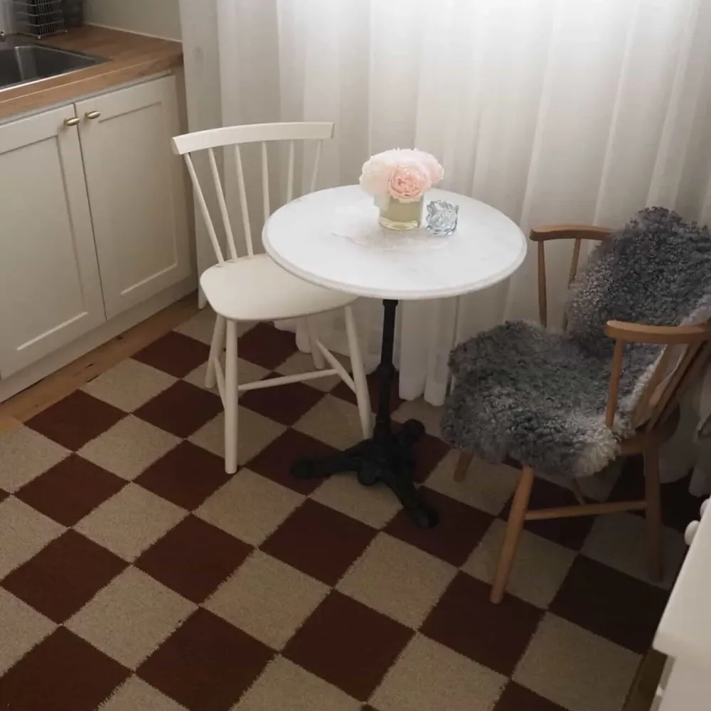 Bistrot Round Marble Table