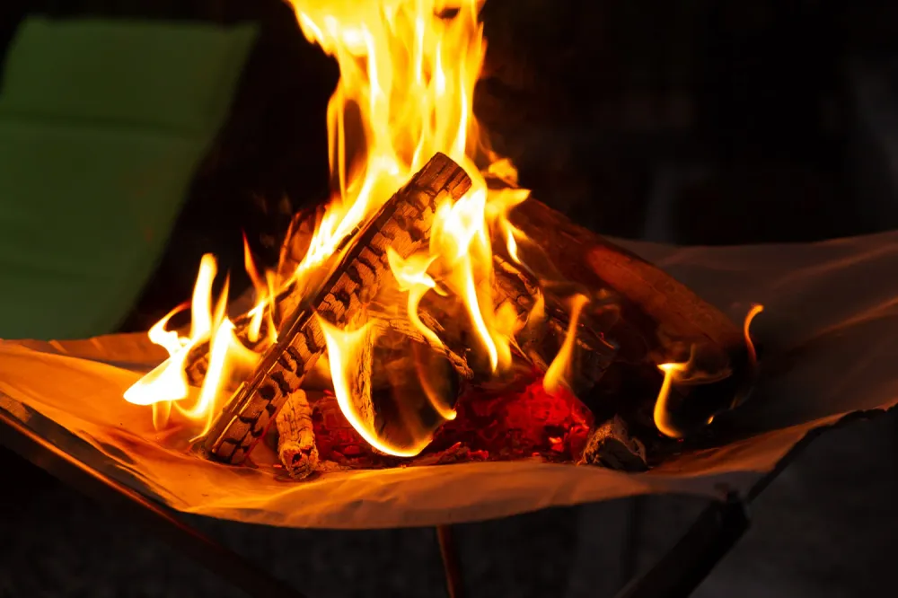 FENNEK High Fire Laget av Titan