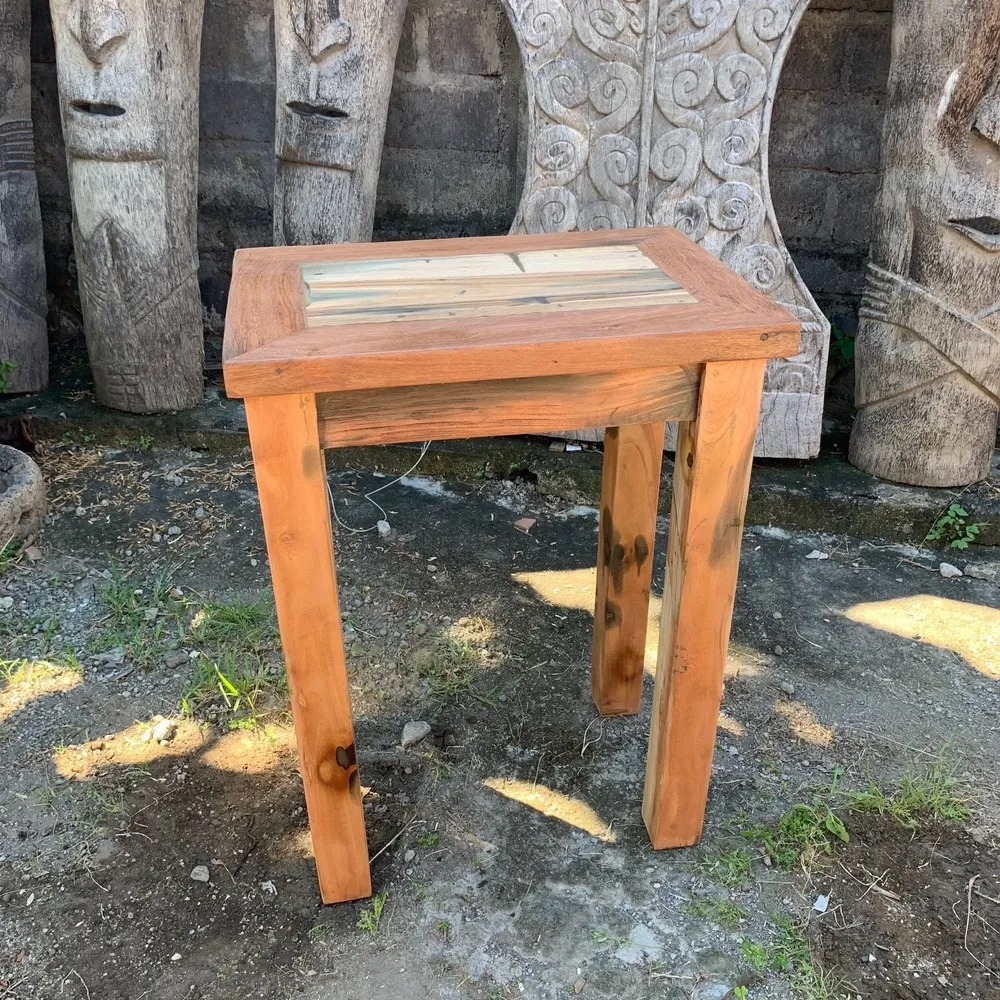 Display-stativ sidebord, gjenbrukt teak