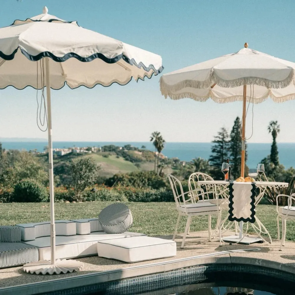 Clamshell Umbrella Base