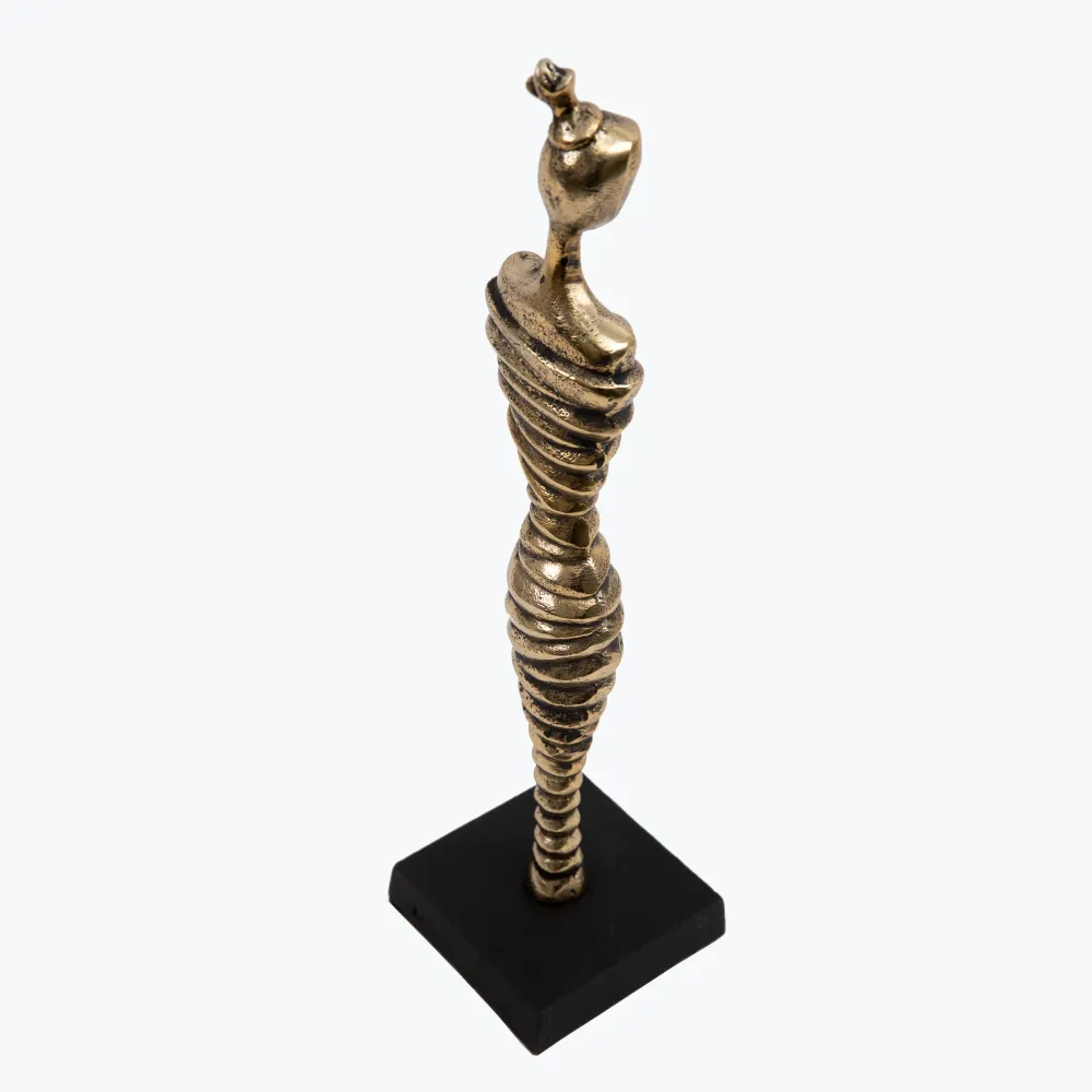 Zoe figure