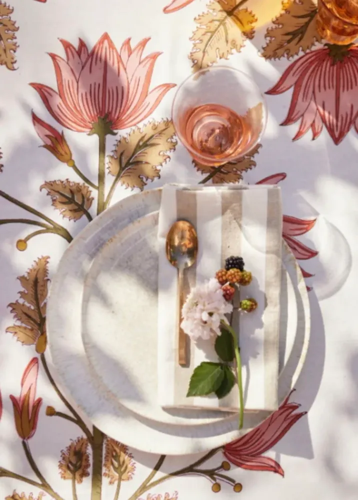 Tablecloth 170x300cm Flora Rose