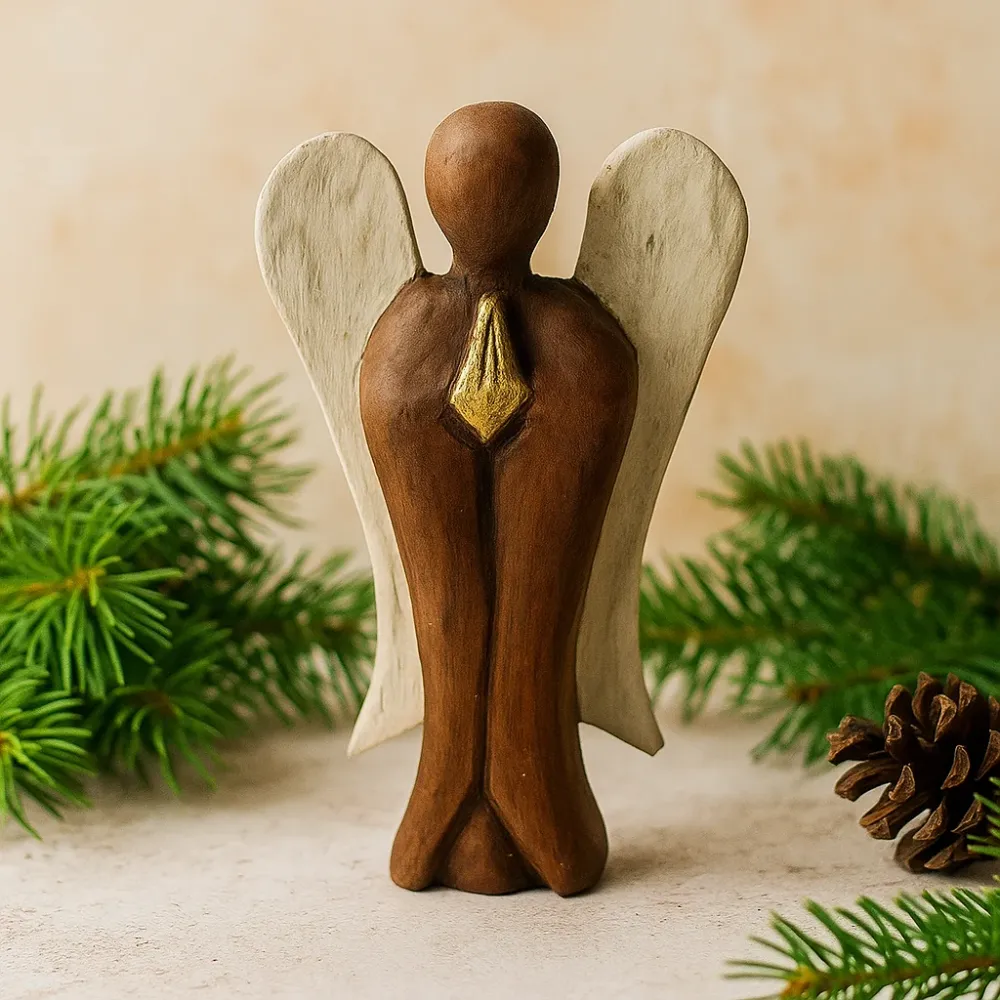 Treengel figur – Kjærlighet 15cm