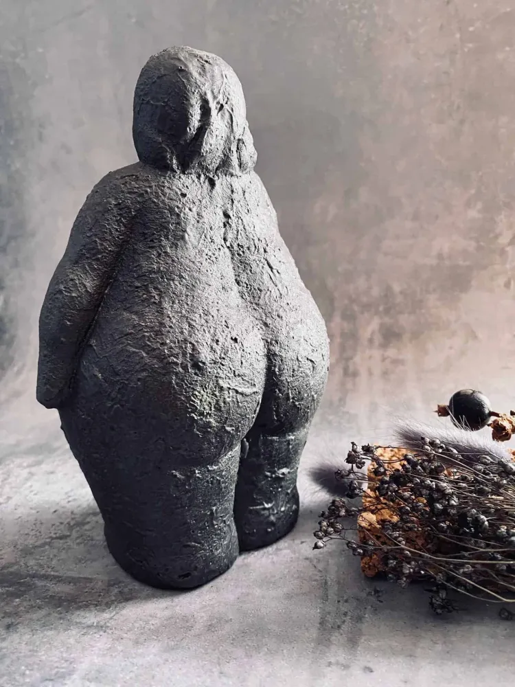 Stående diva – Grå liten