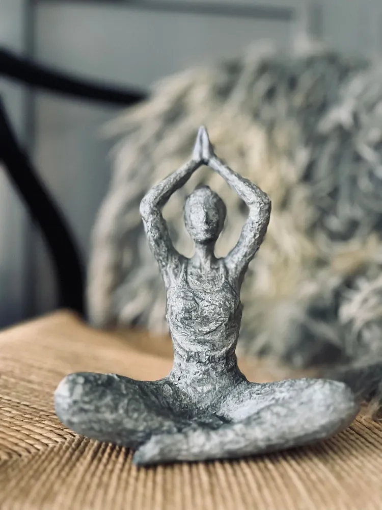 Yoga kvinne - Grå