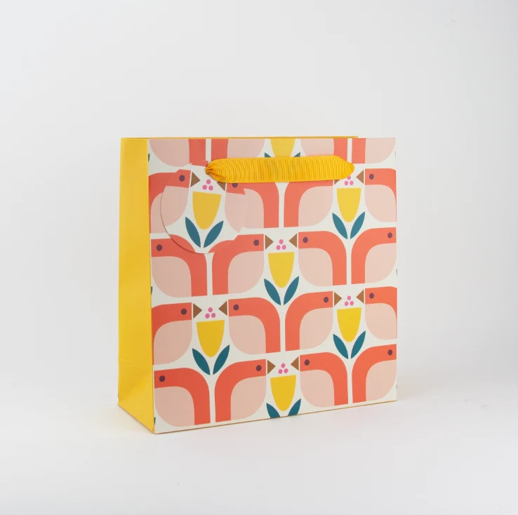 Gavepose Spring Birds Medium