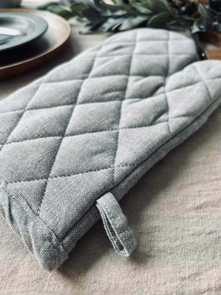 Grillhanske - Grå quilt