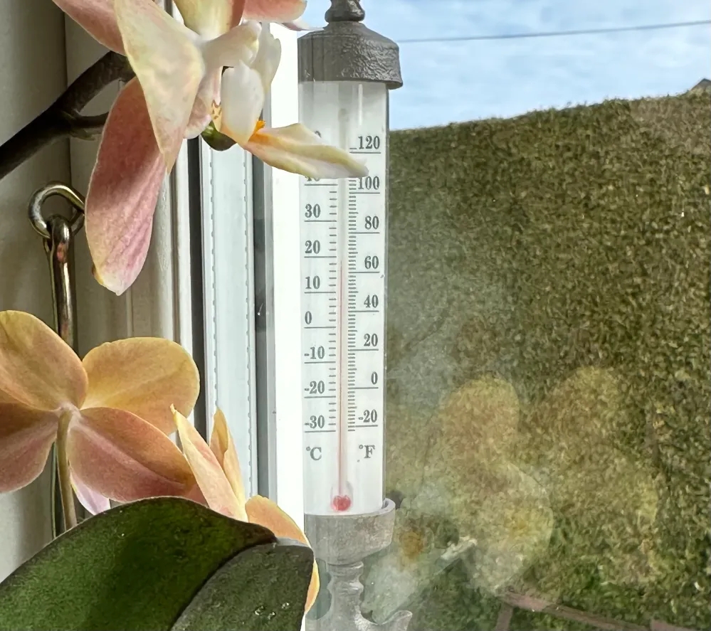 Termometer Vindu, Støpejern