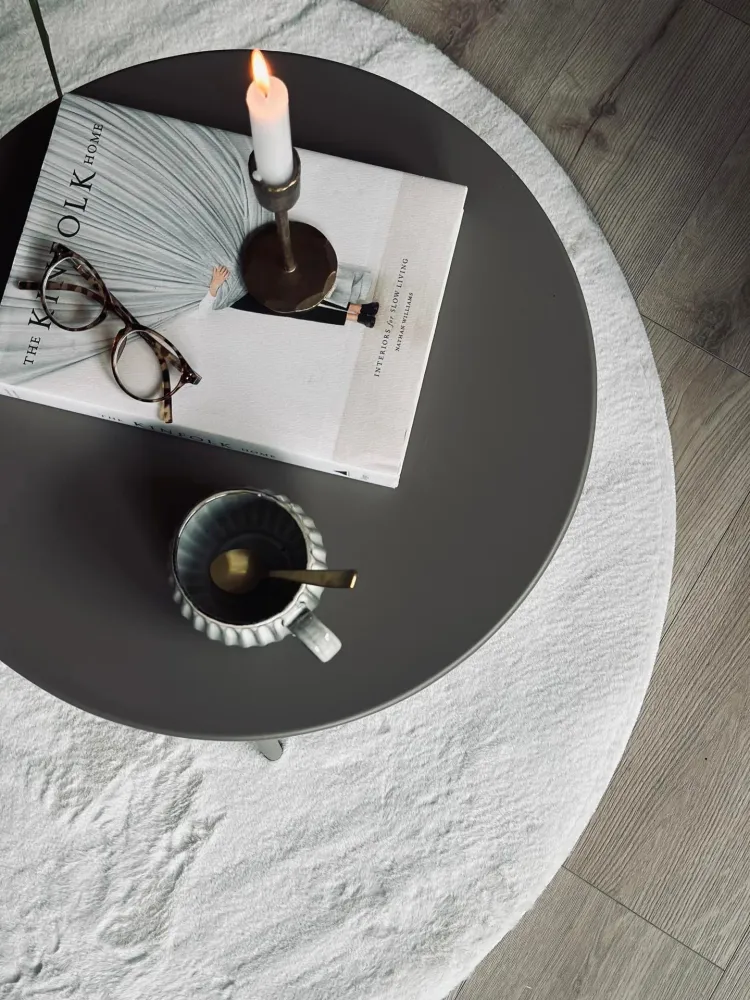 Bord til inne og ute – Beige Dia 50 cm