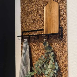 Hylle med knagger - 45 cm