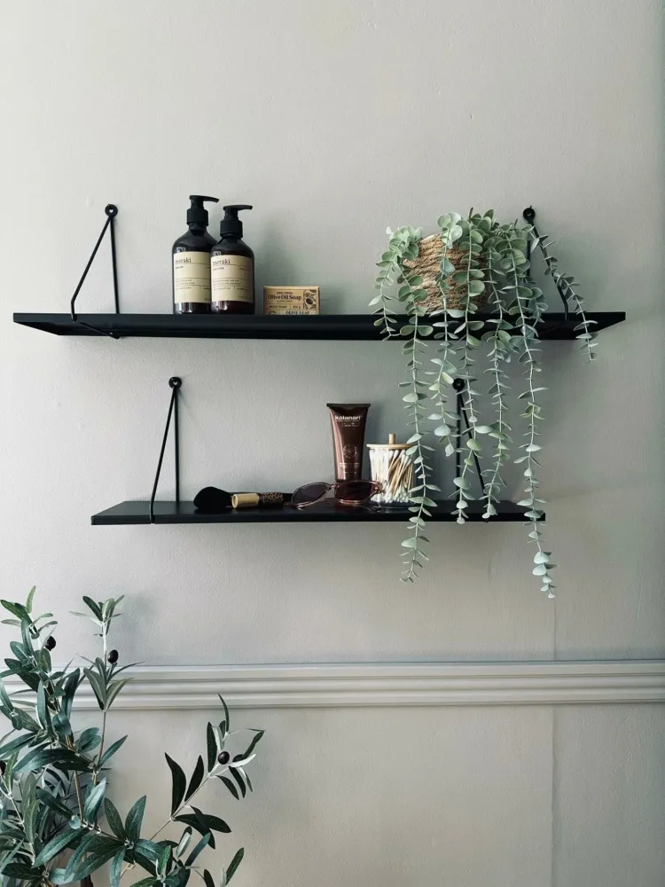 Vegghylle Malthe – 60 cm