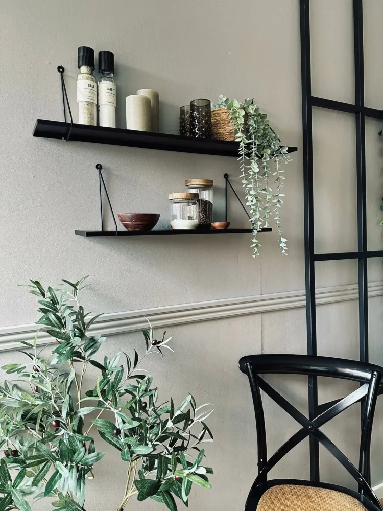 Vegghylle Malthe – 60 cm