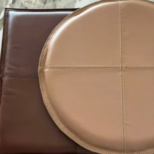 Sittepute i lær - Lys brun 38 cm