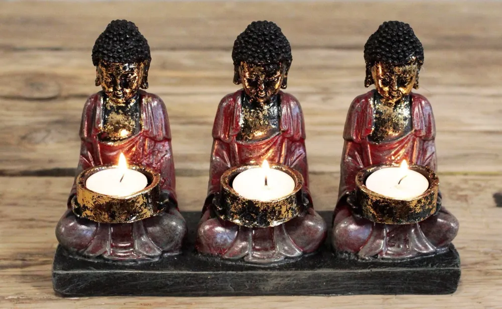 Buddha-lysestake antikk tre hengivne
