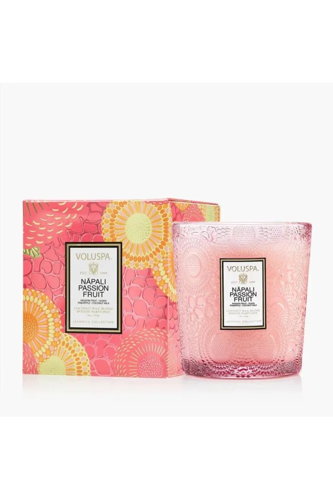 CLASSIC BOXED CANDLE Passion Fruit