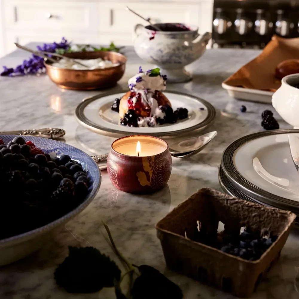 MINI TIN CANDLE Foraged Wildberry