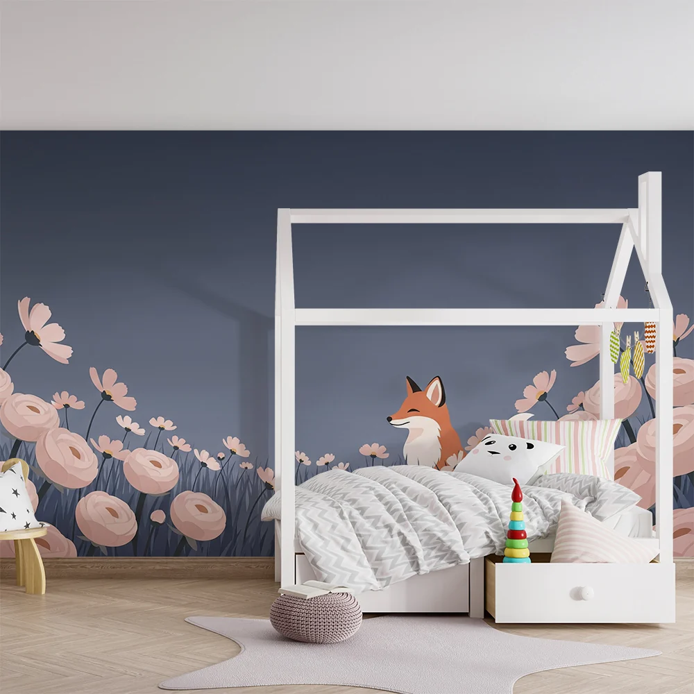 Tapet barnerom | Glad rev midt blant rosa blomster