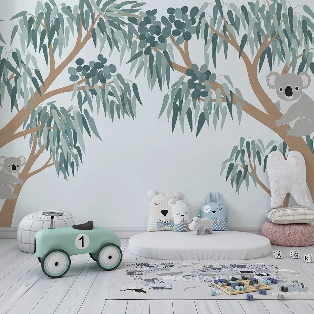 Tapet barnerom | Leken koalaer i en eukalyptus-dekor
