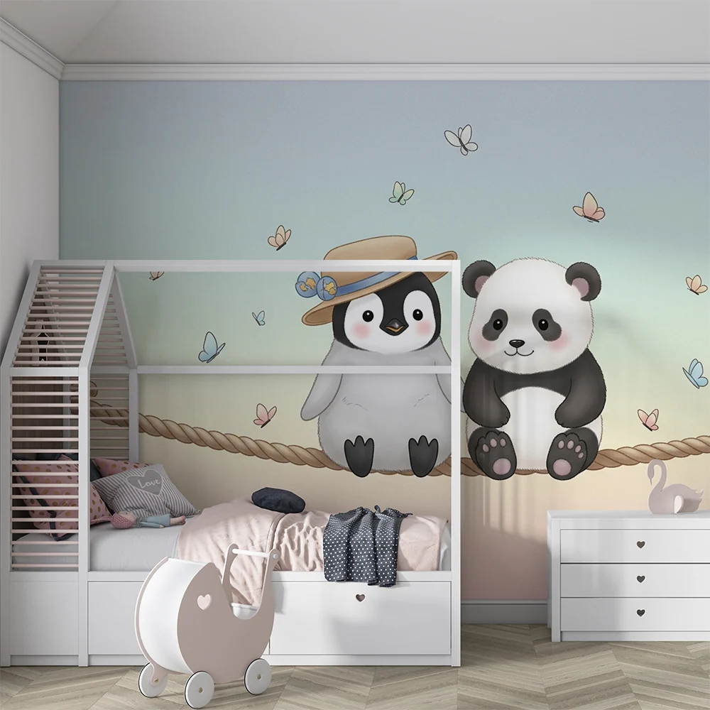 Tapet barnerom | Pingvin og panda venner under sommerfugler
