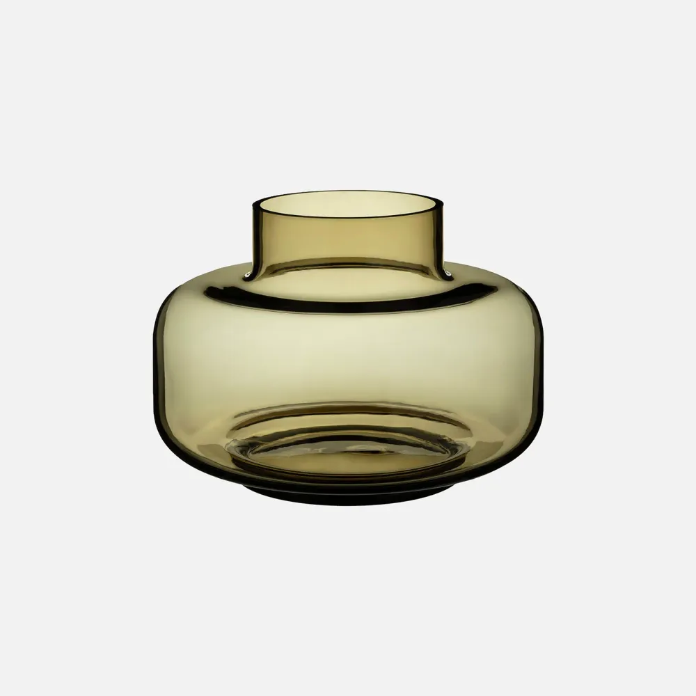 Urna Vase Clay