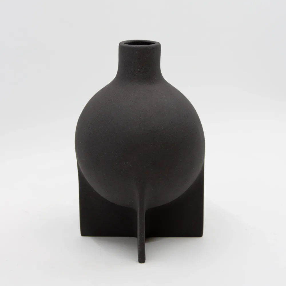 Vase Kryss Medium Stengods Sort