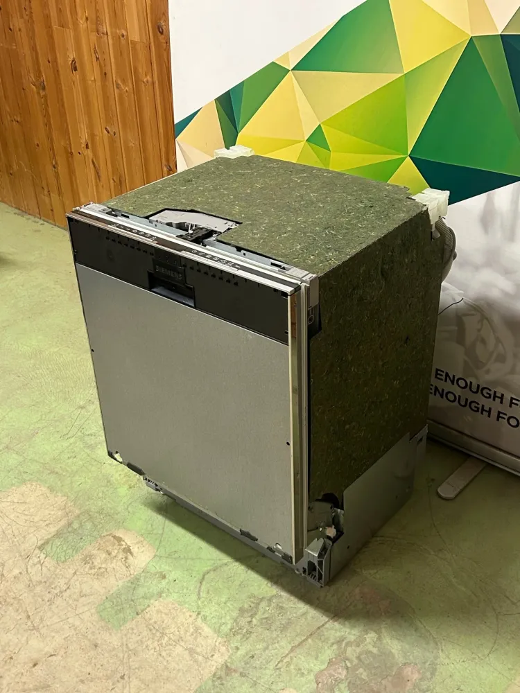 Siemens integrert oppvaskmaskin SN63EX14CE