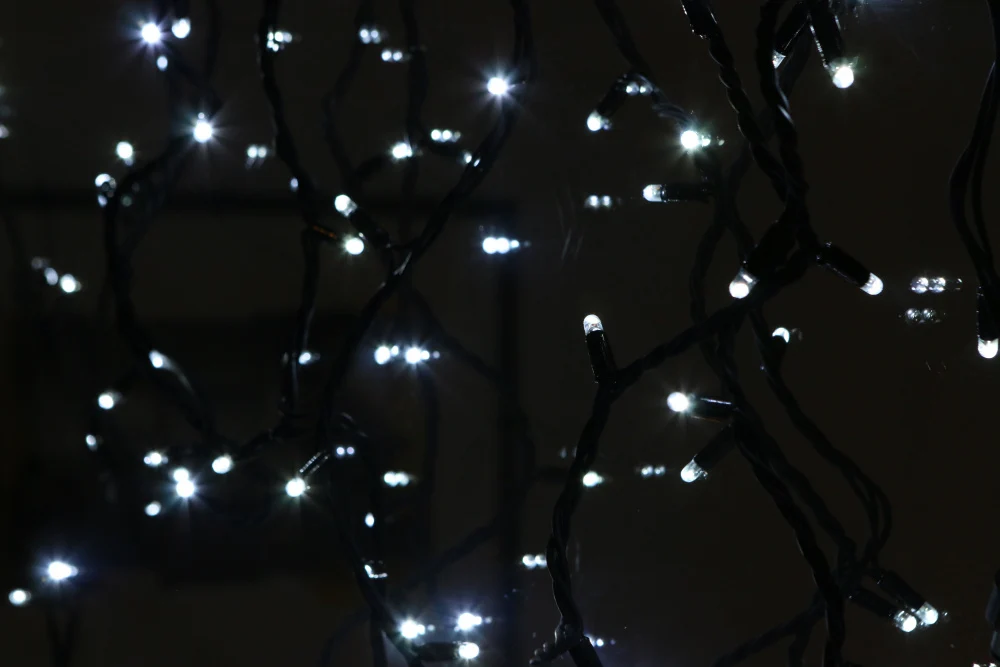 10 meter 100 LED - Lysslynge m/gummikabel - Hvit LED