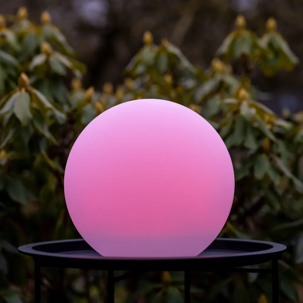 Noa LED kule farget/hvit Ø 30 cm