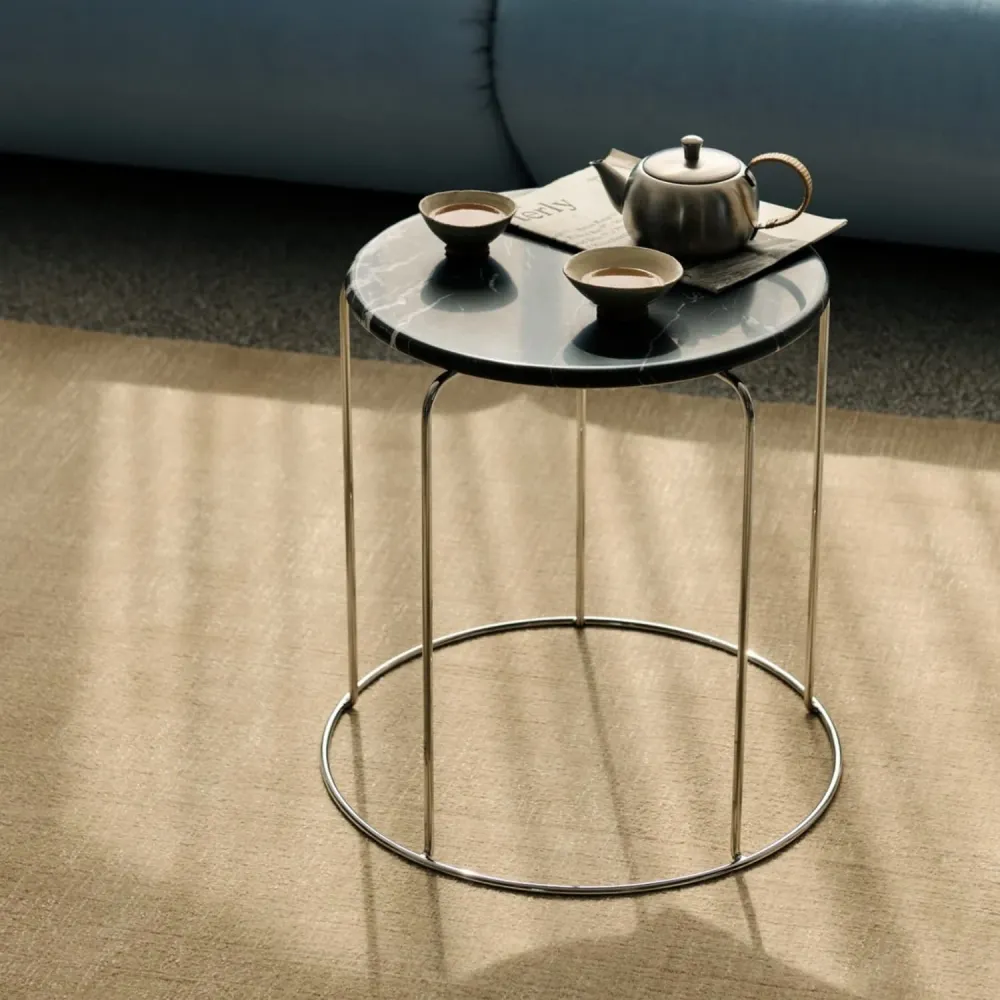 Marmortopp Nero Marquina til Wire VP11 Stol