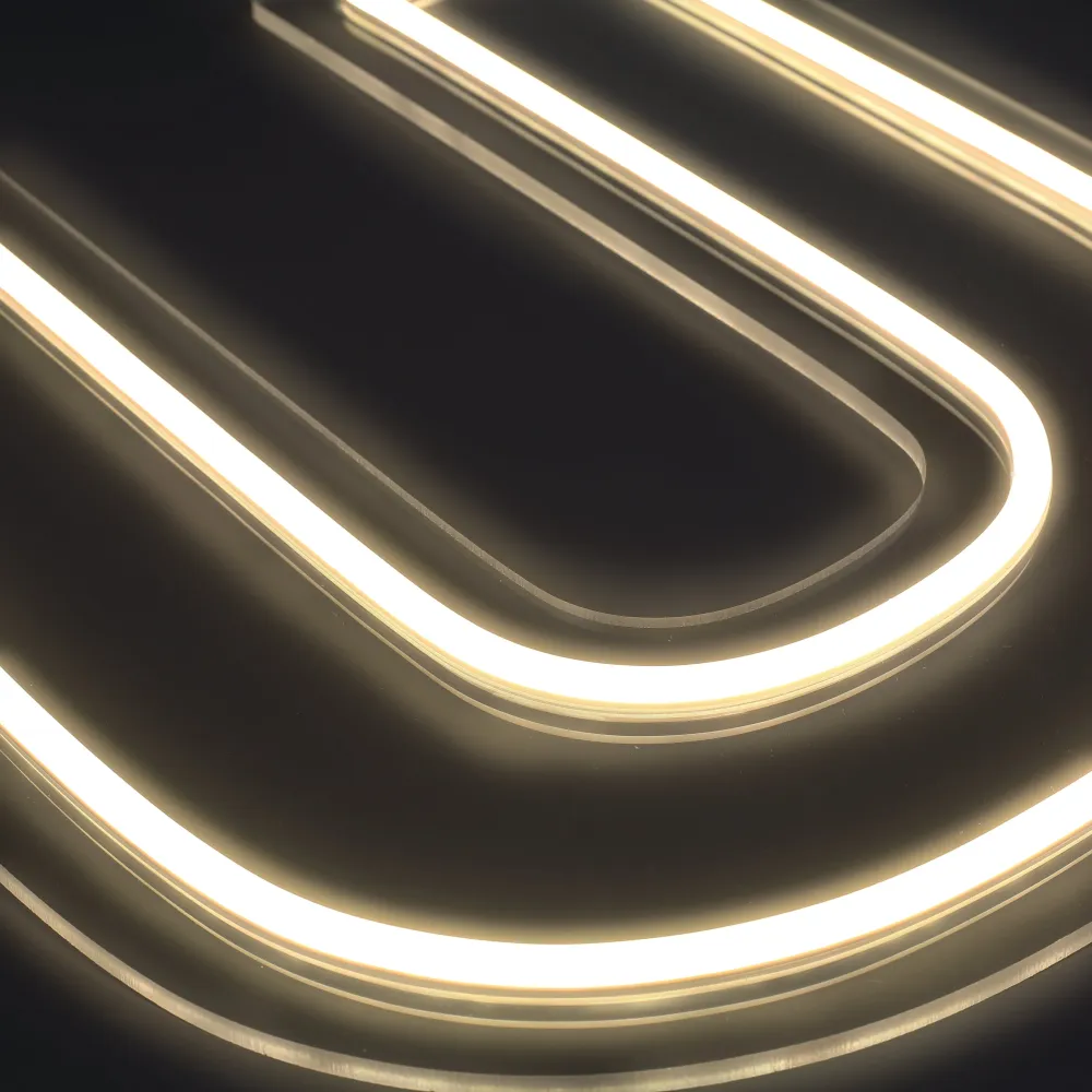 Bokstav U Neon Vegglampe