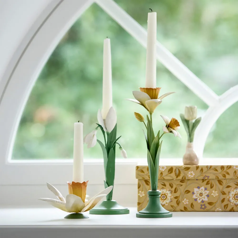 Candle Holder H26cm Daffodil Straw