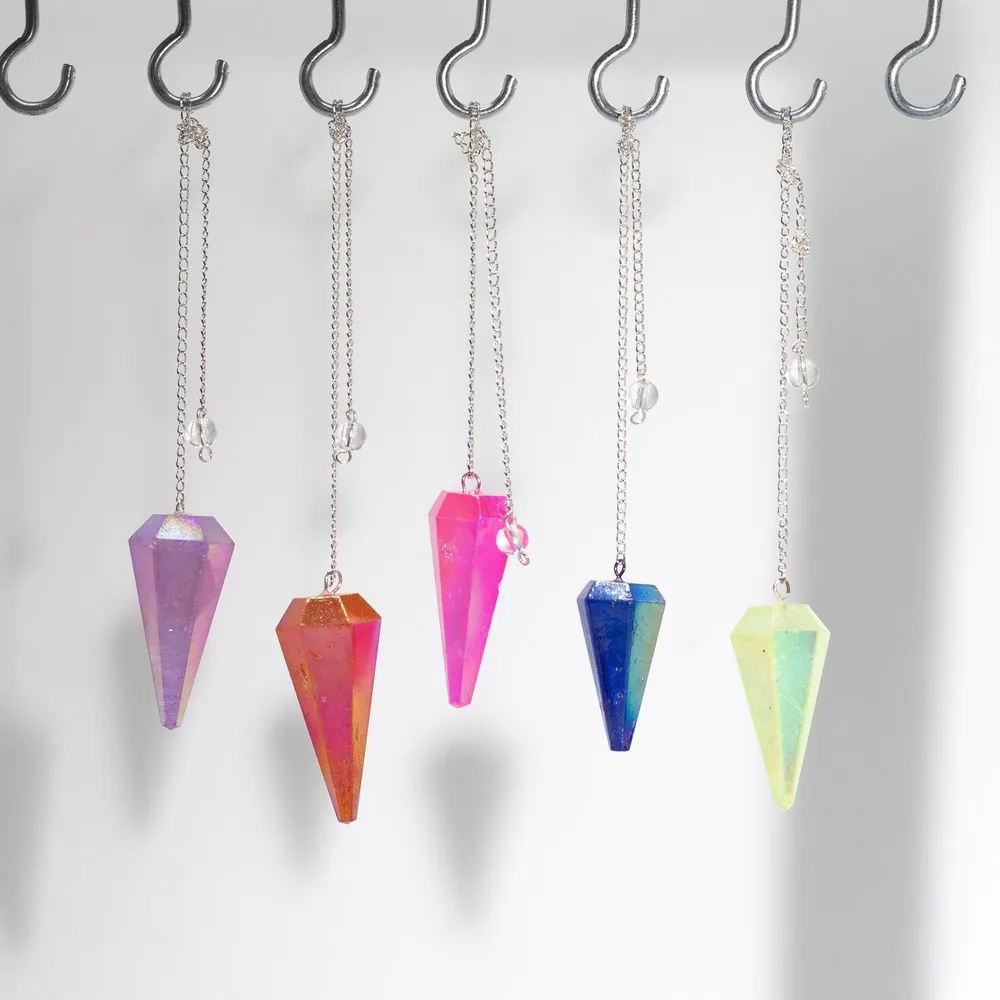 Sekssidet pendel – Aurora krystall rosa – 4 cm