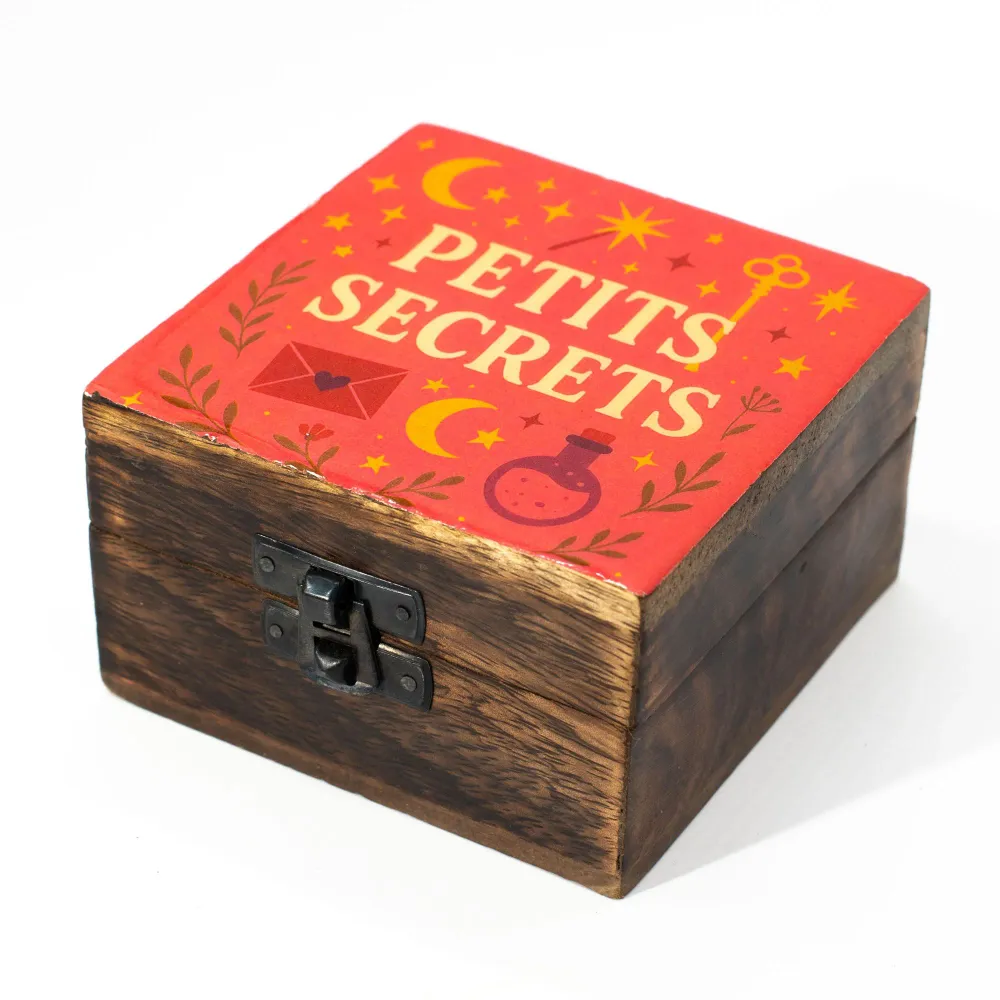Liten emaljert boks – Petite Secrets