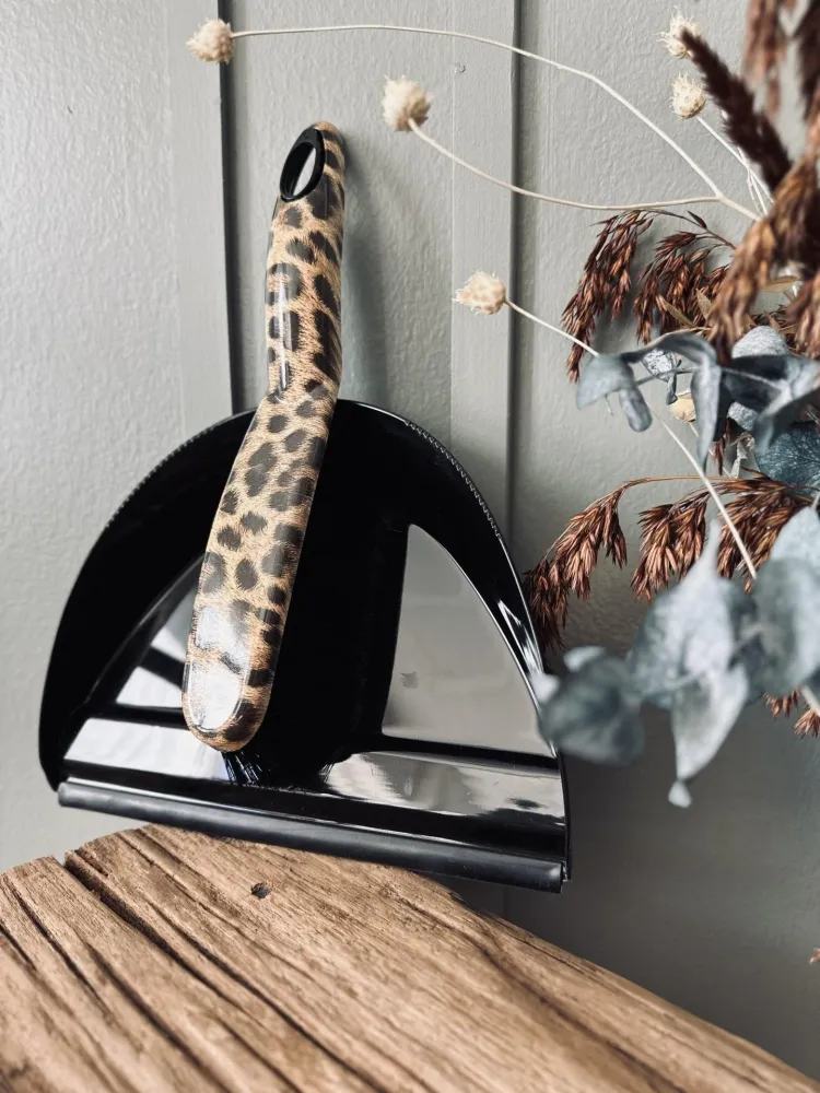 Feiebrett med kost – Leopard