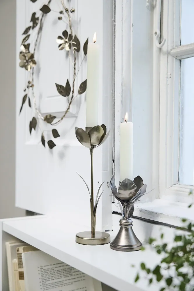 Stillia blomsterlysestake H22 L. Gull