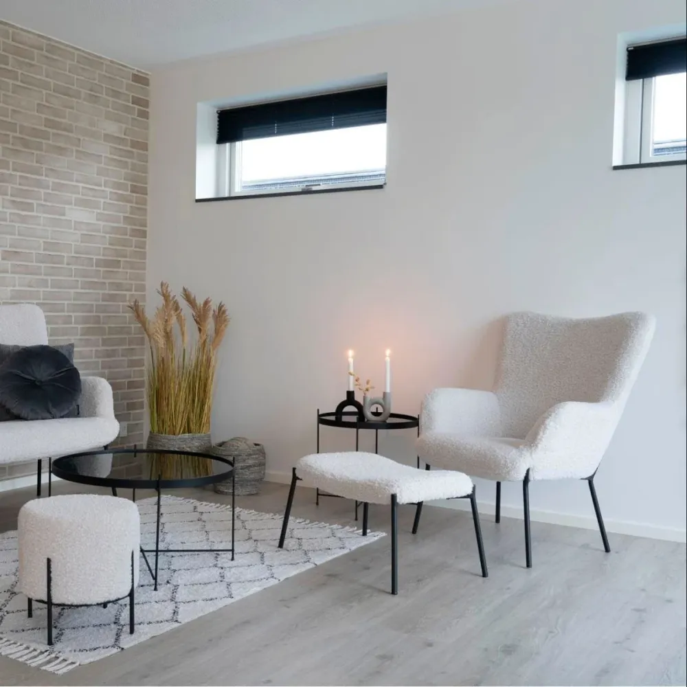 Glasglow sett lounge stol og puff hvit