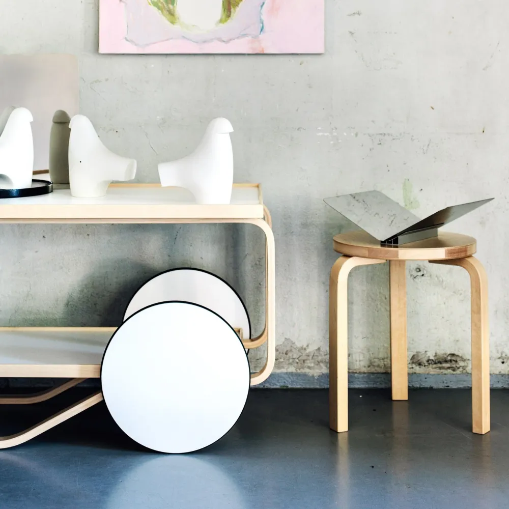 Artek Stool 60, Bjørk