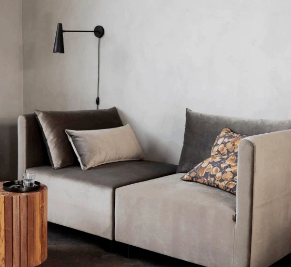 Vegglampe Precise - Long - Matt svart