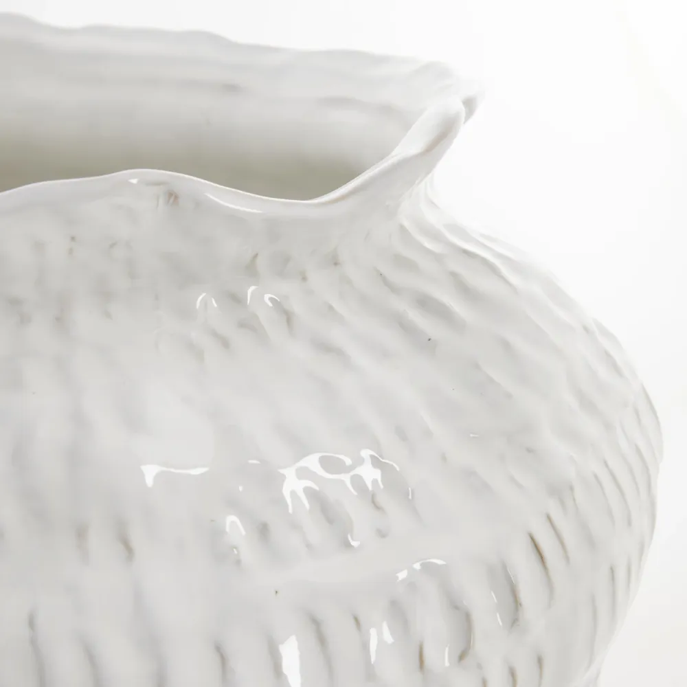 Marlia vase hvit 39,5x39,5 cm.