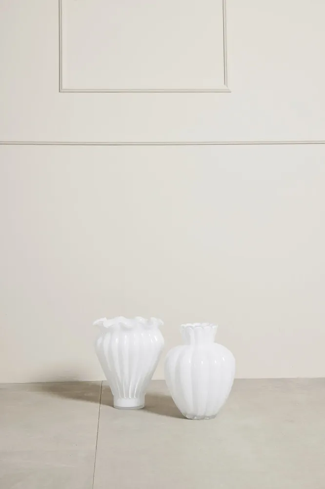 Verity vase hvit H28 cm.