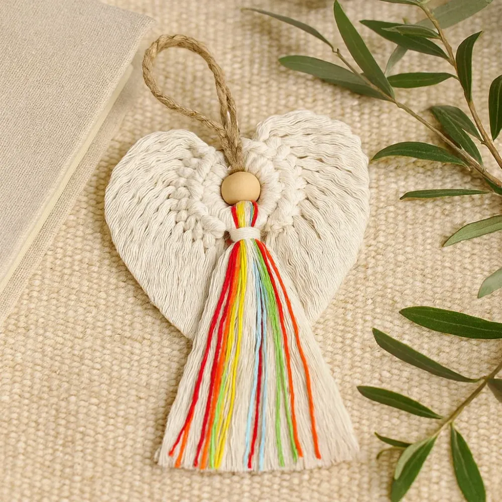 Macrame engel dekorasjon