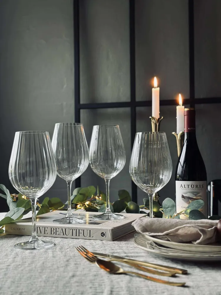 Vinglass rødvin CRYSTAL - Sett med 4 stk.