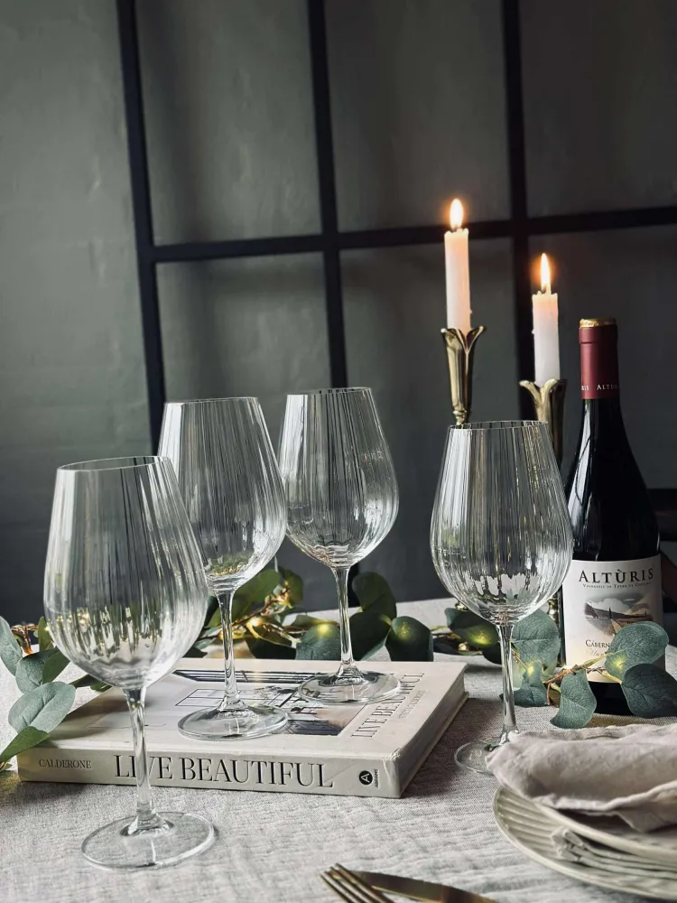 Vinglass rødvin CRYSTAL - Sett med 4 stk.