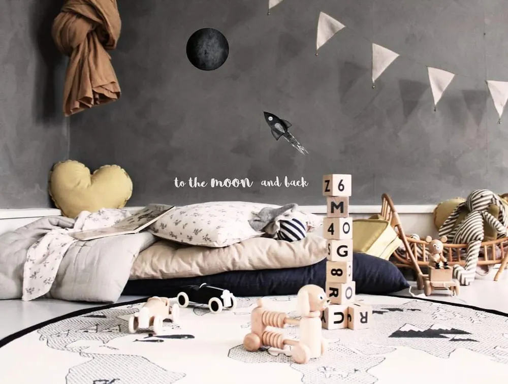 Stickstay Wallsticker To moon and back