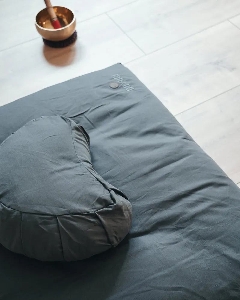 Calm Zabuton - Dark Grey